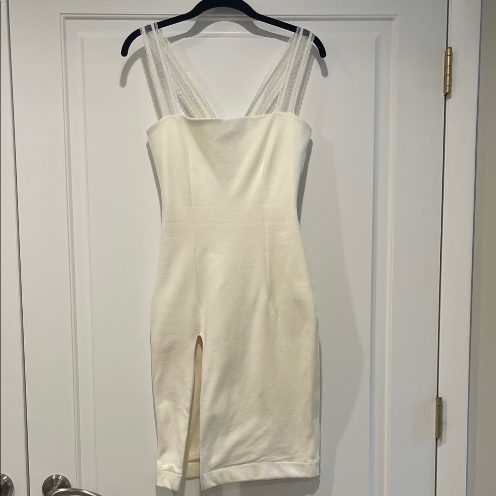 Lurelly Cream Sleeveless Dress